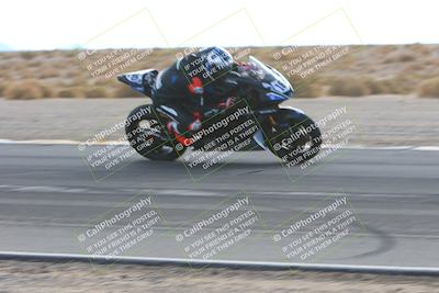 media/Feb-07-2025-CVMA Friday Practice (Fri) [[7034960ba2]]/1- Racer 1/Session 2 (Turn 14 Exit Pans)/